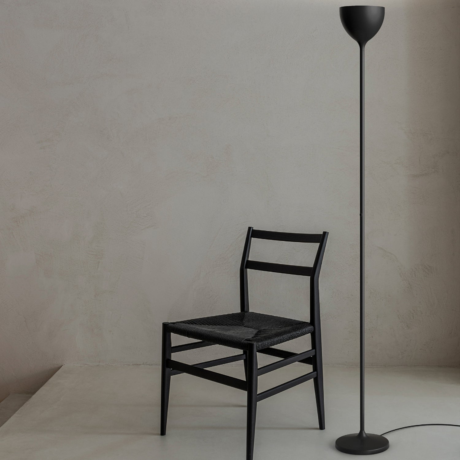Rotaliana Drink Floor Lamp | LampTwist