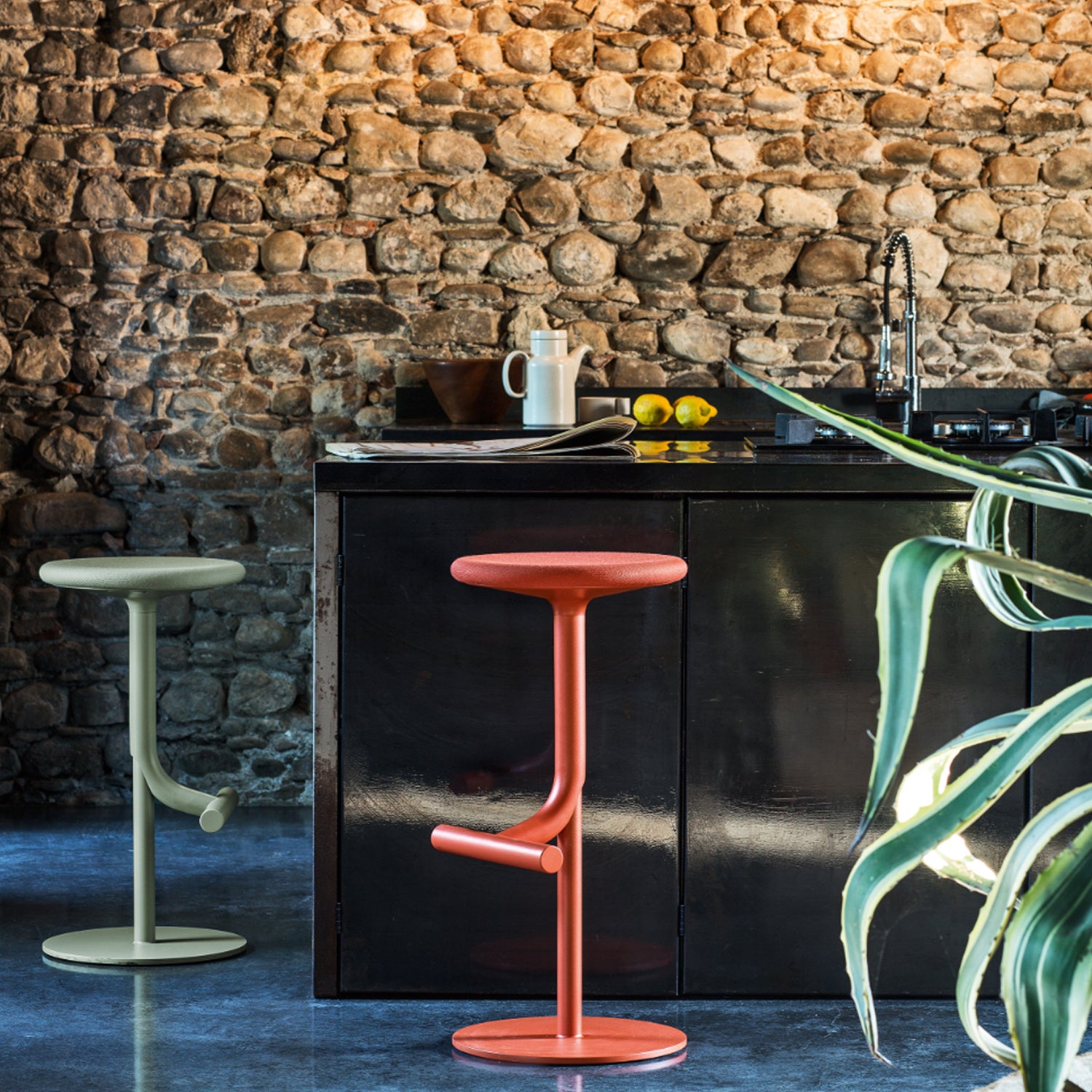 Magis Tibu Stool | LampTwist