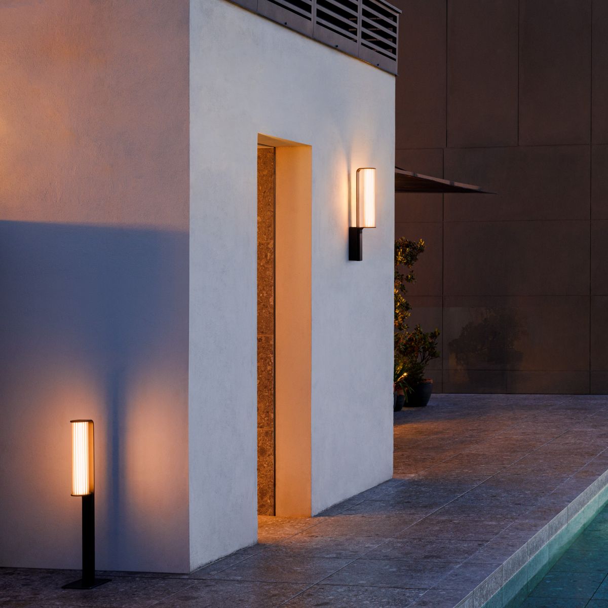 Vibia Class Outdoor Wall Lamp