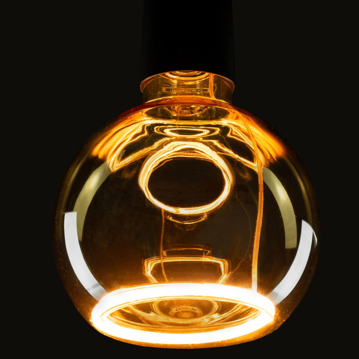 Segula Floating Golden Indoor Globe